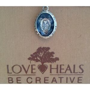 Love Heals Faceted Cabochon Crystal Rosary Brocade Charm w/plain Ring LH46